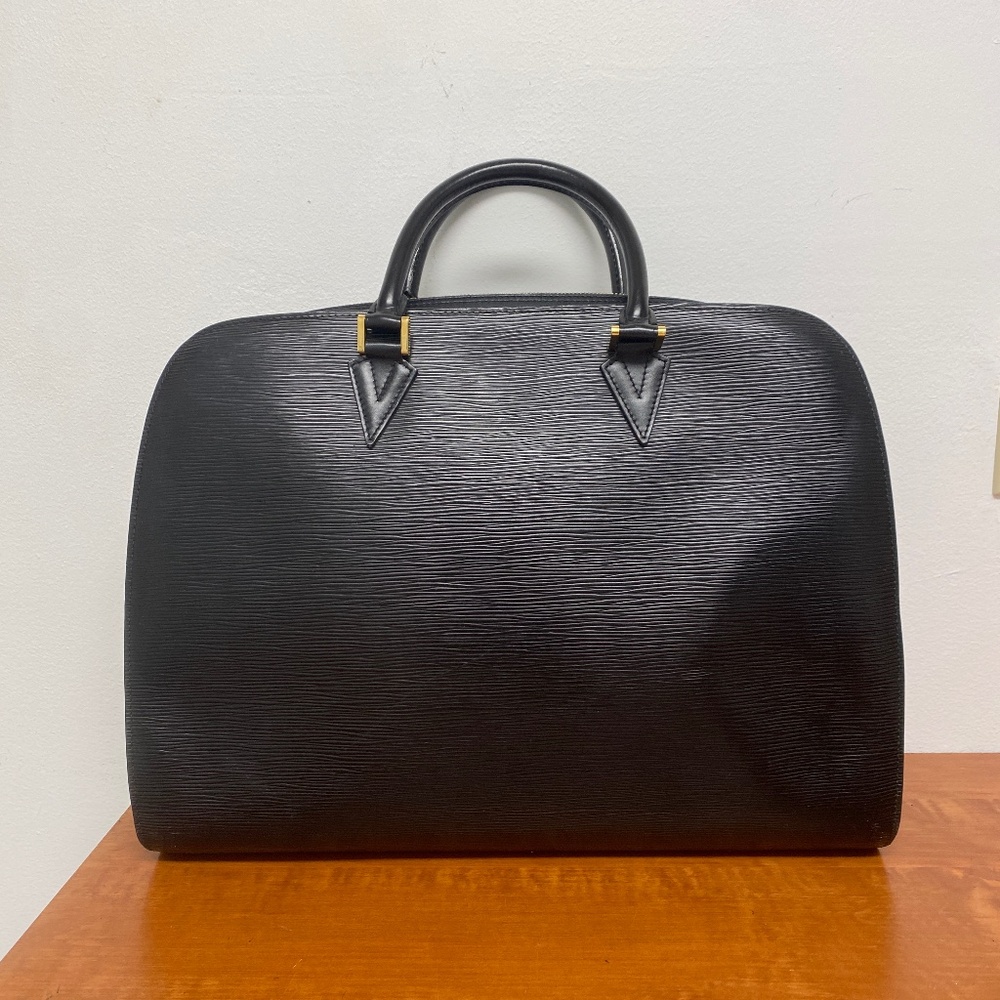 LOUIS VUITTON Black Epi Leather Sorbonne Business Bag Laptop Case Authentic